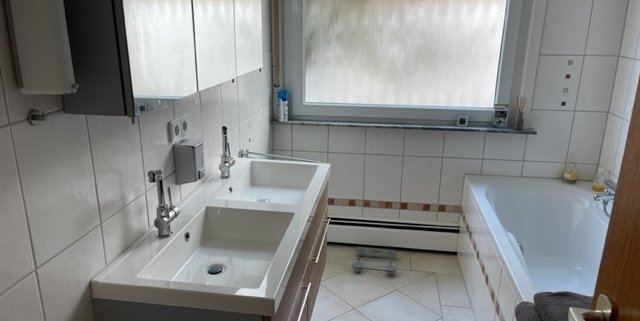 Einfamilienhaus Hemmingen Region Hannover EG Bad 02