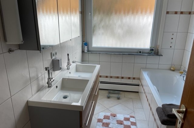 Einfamilienhaus Hemmingen Region Hannover EG Bad 02